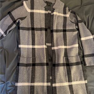 Tahari Heather Gray Textured Coat